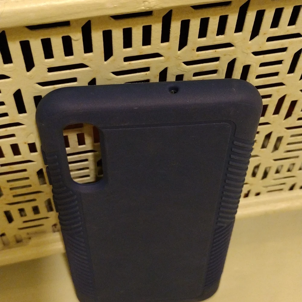 Cellphone cover case sleeve navy blue soft touch ribbed grip 6½